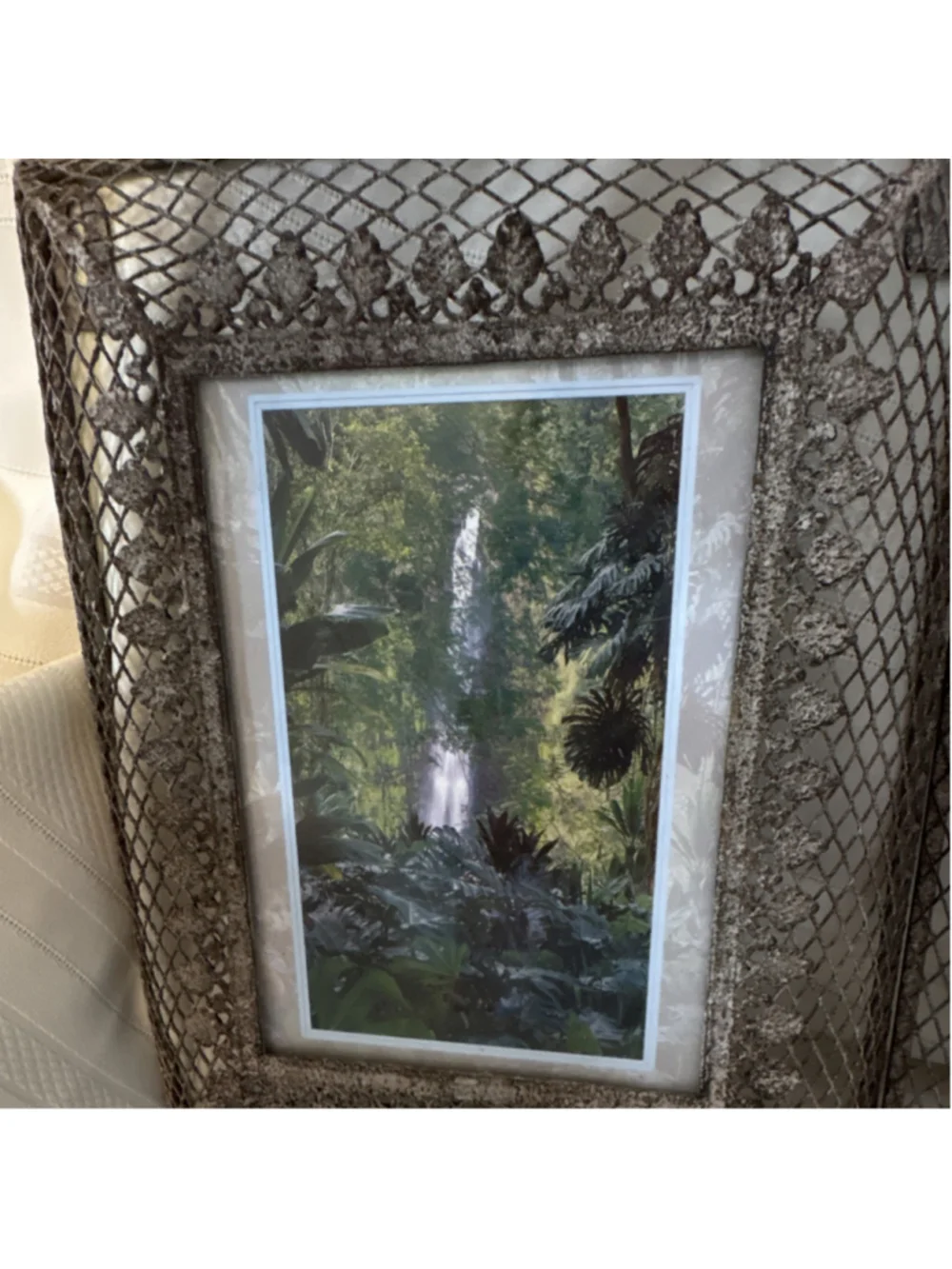 Silver Metal Mesh Hanging Photo Frame Set of 2 4x6 Portrait Wall Mount Clips